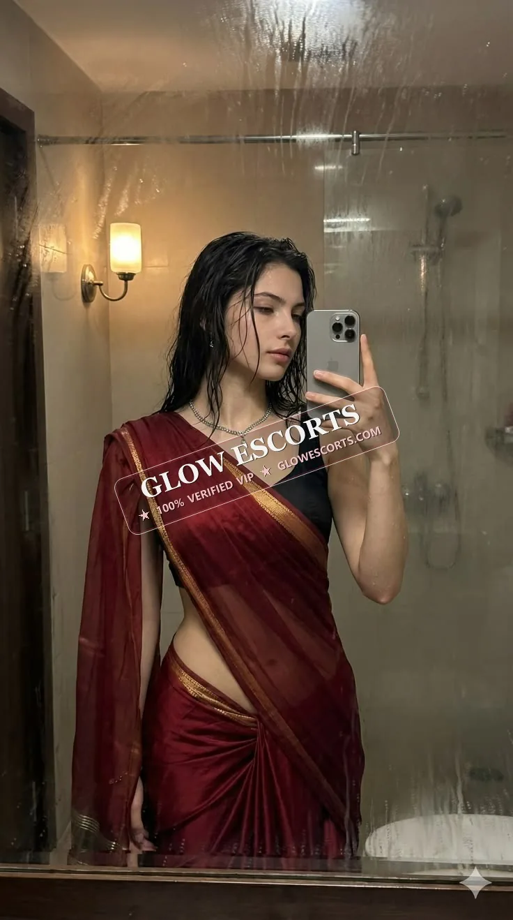 VIP Lookbook 2 in Colaba
